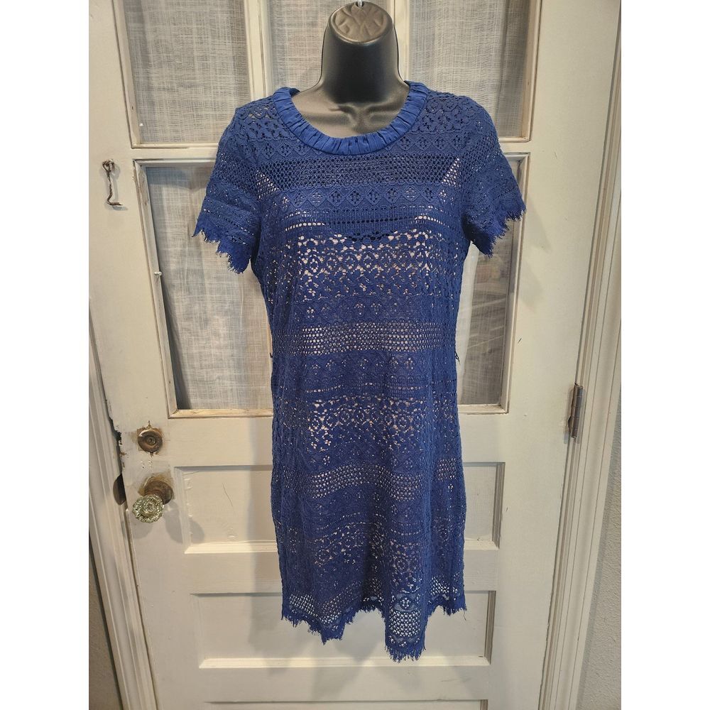 bcbgmaxazria navy blue lace look cocktail dress women's size medium